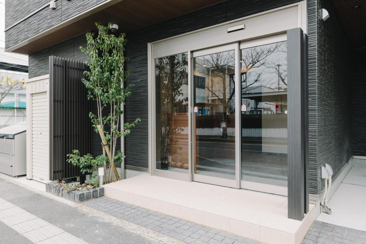 Aparthotel Grand Base Karatsu Ekiminami Zewnętrze zdjęcie