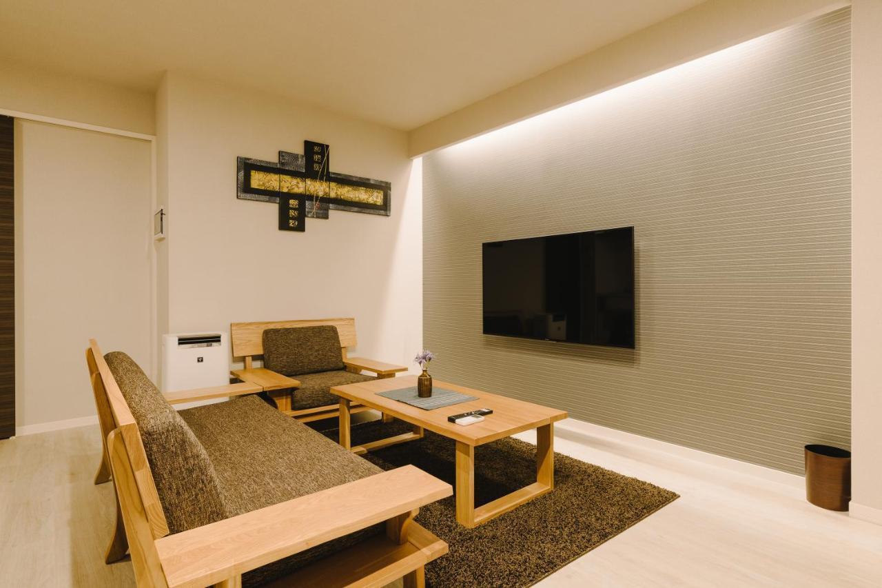 Aparthotel Grand Base Karatsu Ekiminami Zewnętrze zdjęcie